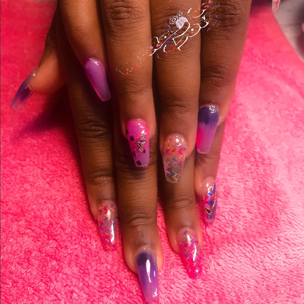 Press on nails - Picture 8 of 11